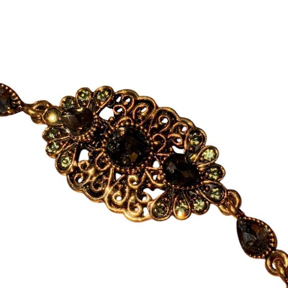 NWT Turkish style bracelet with black rhinestones - Picture 1 of 3